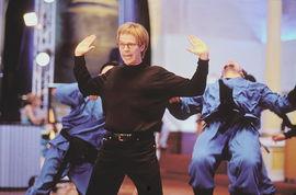 变装大师 在线观看,在线观看，探索时尚与身份的跨界之旅  第2张